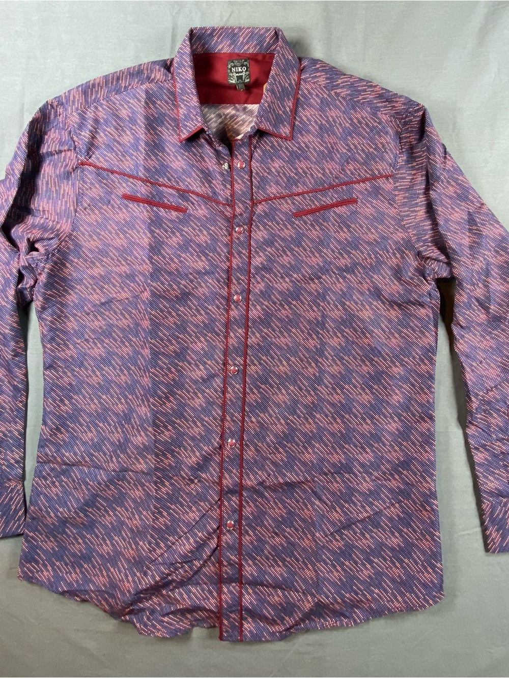 Milano Men's Purple and Red Patterned Long-Sleeve Button-Up Shirt